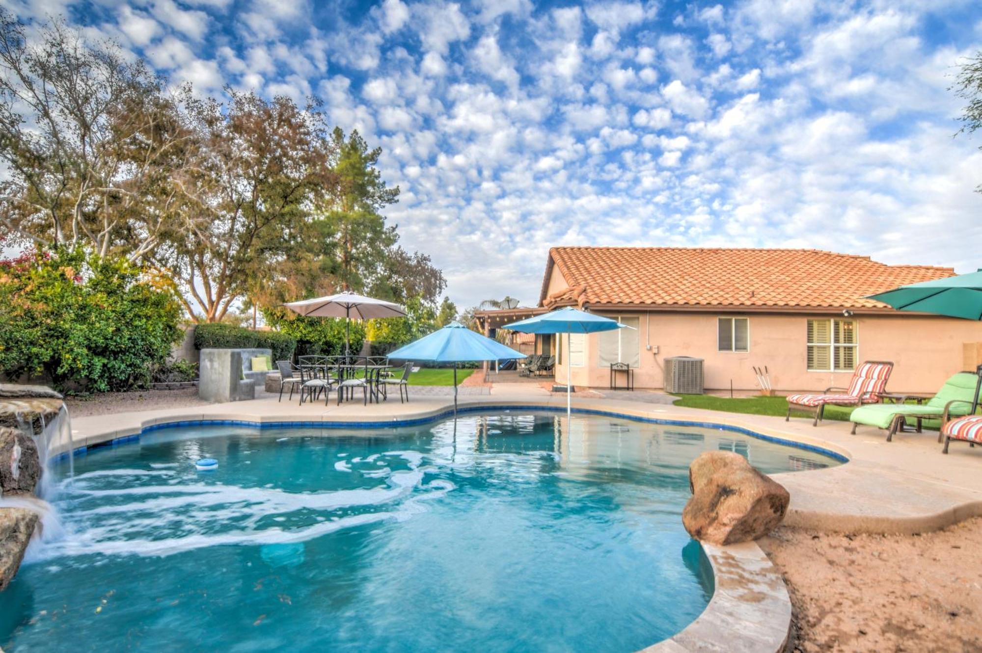 Route 66 Oasis In Downtown Gilbert With Heated Pool & Mini Golf Villa Dış mekan fotoğraf
