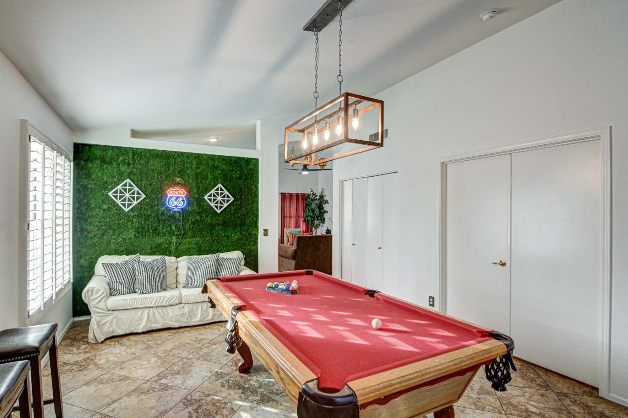 Route 66 Oasis In Downtown Gilbert With Heated Pool & Mini Golf Villa Dış mekan fotoğraf